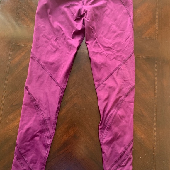 Victoria Secret Yoga Pants - Picture 3 of 3